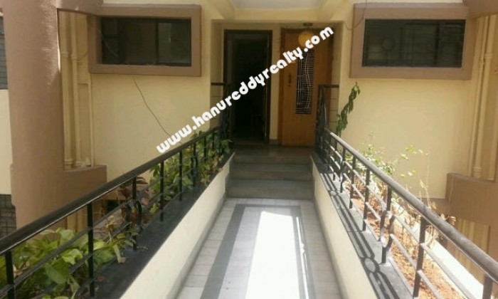 2 BHK Flat for Sale in Koregaon Park